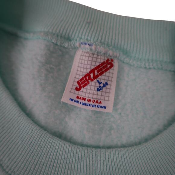 True Vintage Exxon Valdez Oil Spill Drunk Pirates Graphic Sweatshirt - Picture 10 of 12